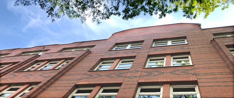 Schulbezogene Sozialarbeit an der Lemgo Grundschule, Berlin Kreuzberg, Schulgebäude Schulbezogene Sozialarbeit an der Lemgo Grundschule, Berlin Kreuzberg, Schulgebäude